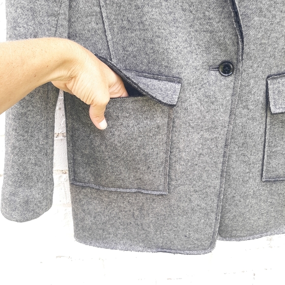 Banana Republic Wool Blend Textured Boyfriend Blazer - Picture 4 of 11